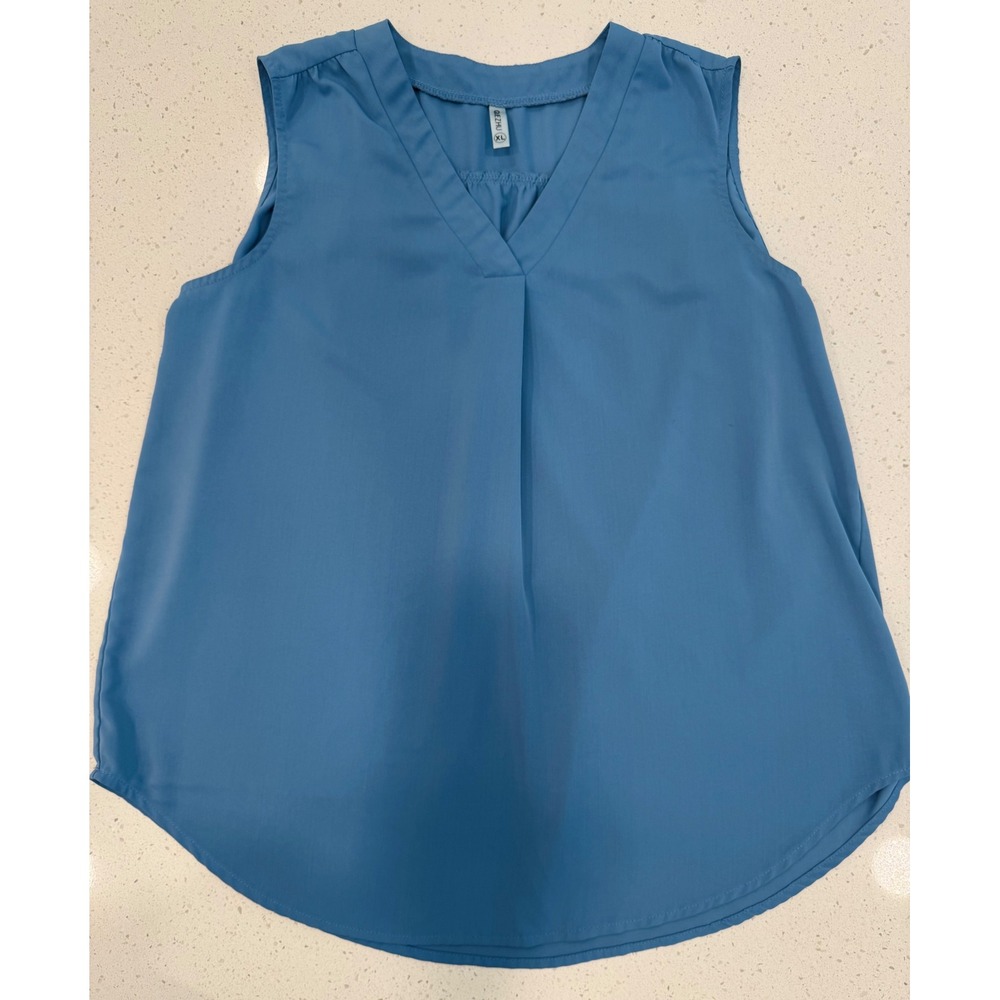 QUEZHU Blouse Women XL Blue Excellent Sleeveless V-Neck Pleated Office Chic Top